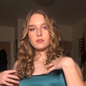 Meet your Posher, Sofia